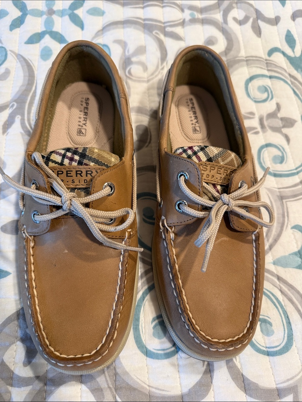 Sperry Women’s  Tan Leather Boat Shoes with Rawhide Laces